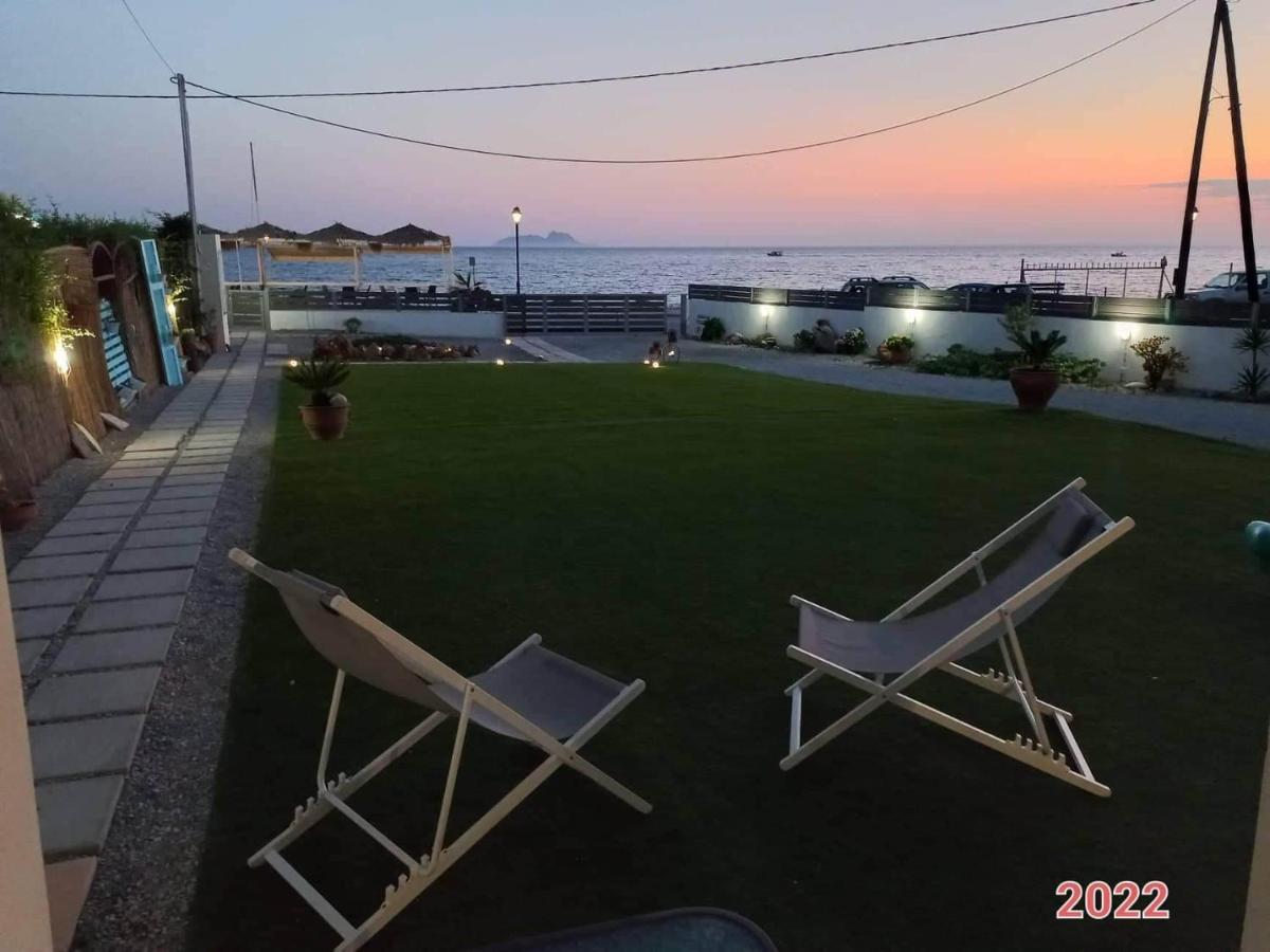 Coral Sea Apartment Kokkinos Pyrgos Exterior foto